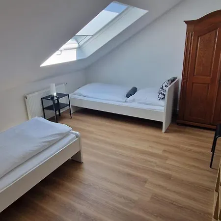 Mc Monti Bielefeld - Oerlingshausen Zentral, Netflix Apartment Oerlinghausen