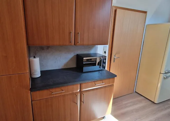 Mc Monti Bielefeld - Oerlingshausen Zentral, Netflix